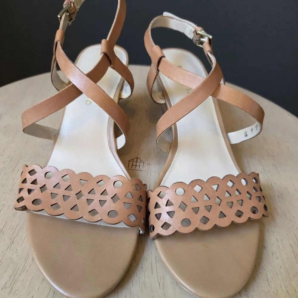 Franco Sarto Women's Trady Sandals 9M Brown Cut Out‎ Wedge Leather Adjustable